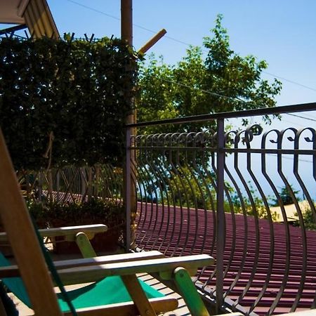 Agriturismo Mare E Monti Hotel Аджерола Екстериор снимка