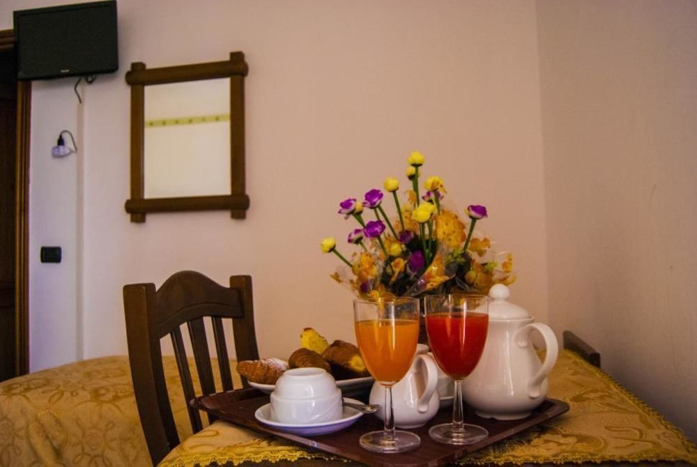 Agriturismo Mare E Monti Hotel Аджерола Екстериор снимка