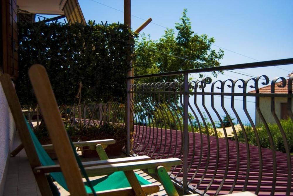 Agriturismo Mare E Monti Hotel Аджерола Екстериор снимка