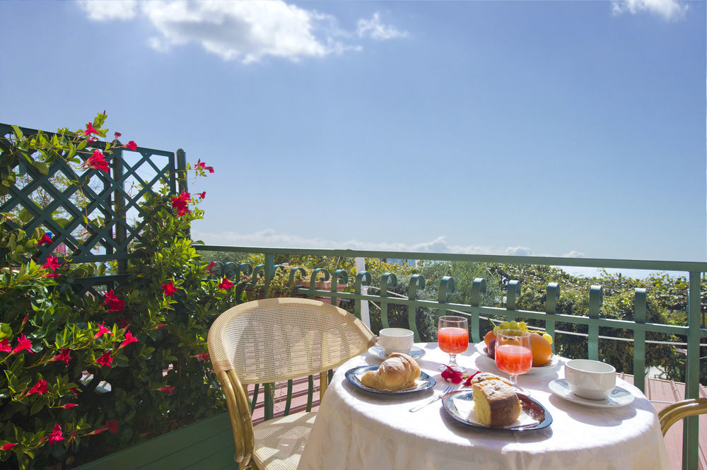 Agriturismo Mare E Monti Hotel Аджерола Екстериор снимка